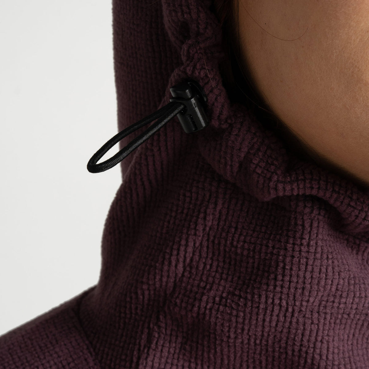 Sierra Fleece Crew in Very Berry