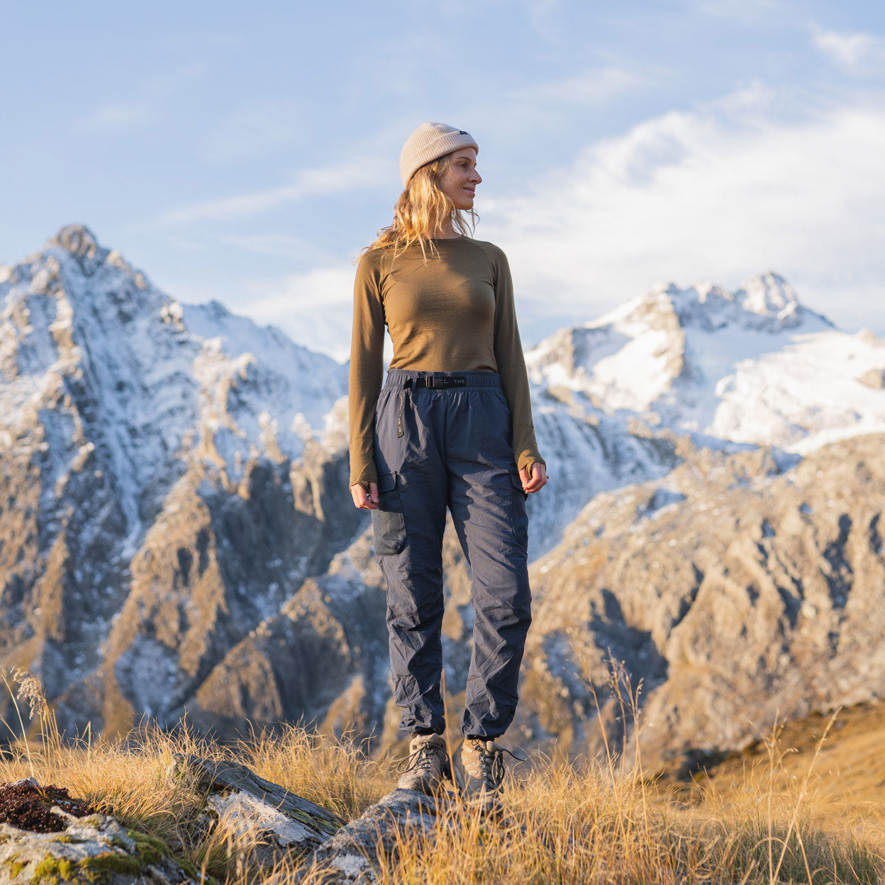 Womens Merino LS Base Layer Olive